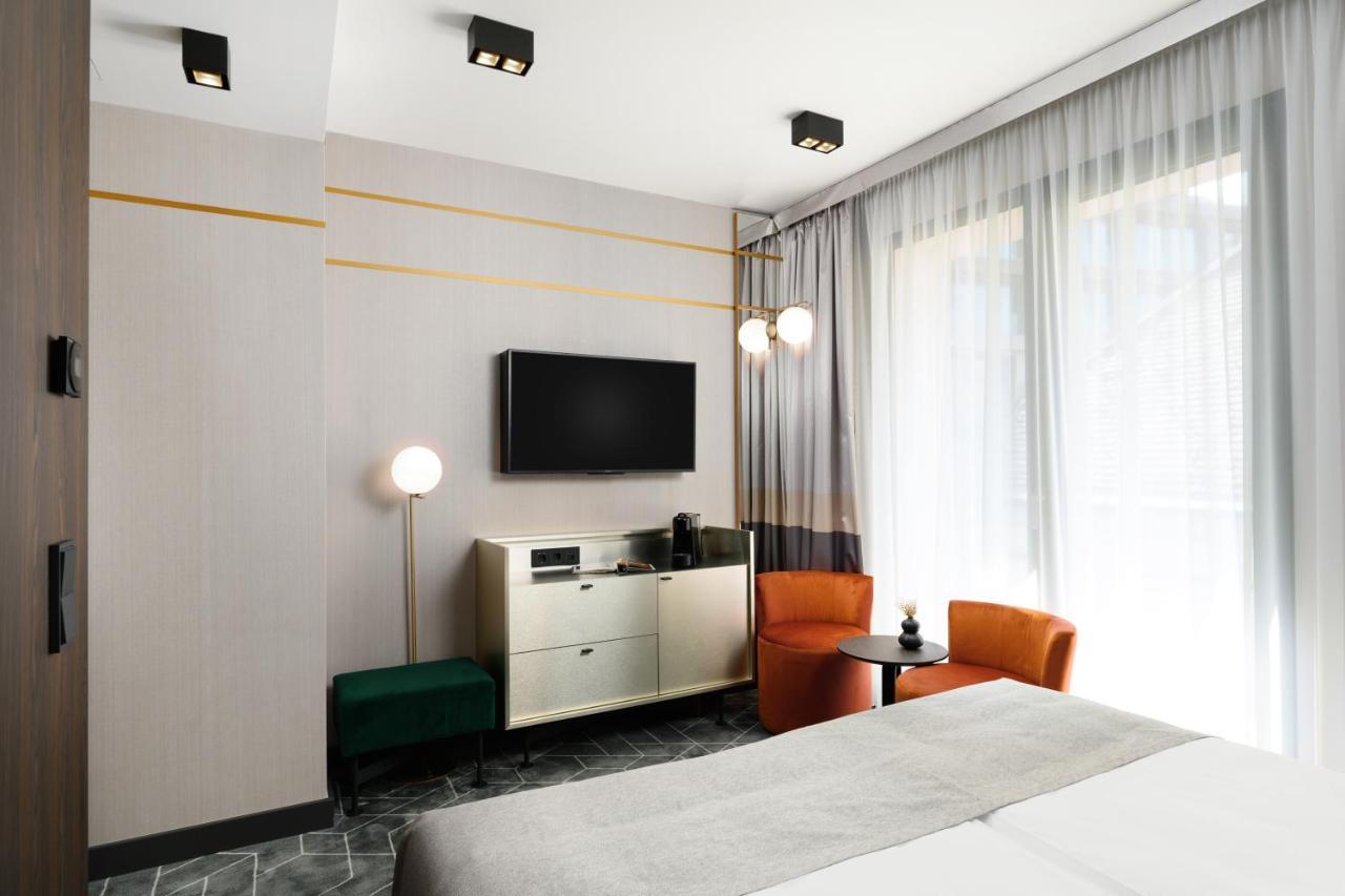 Emerald Hotel By Continental Group 布达佩斯 外观 照片