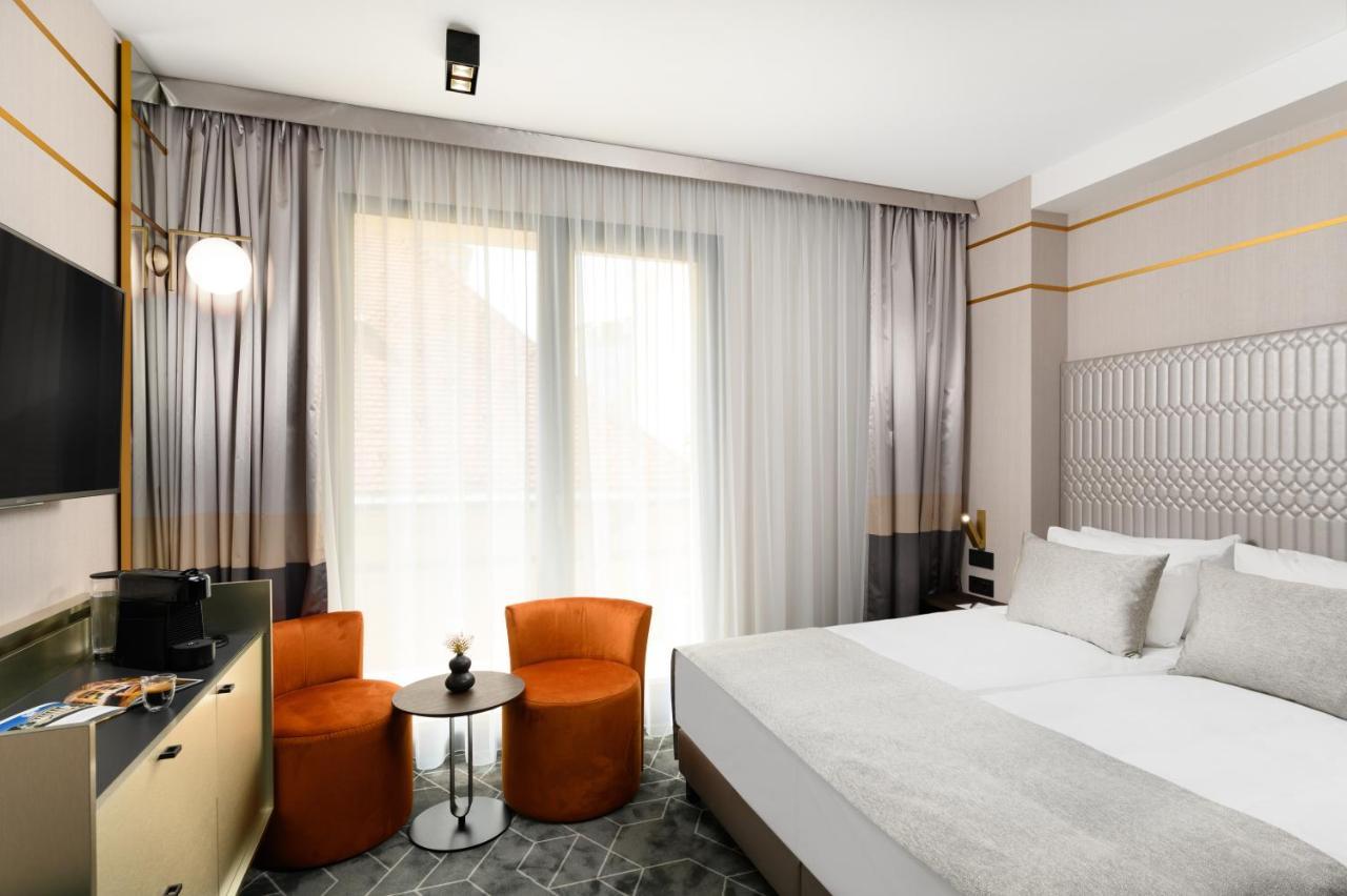 Emerald Hotel By Continental Group 布达佩斯 外观 照片